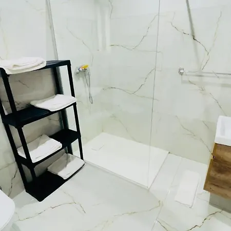 Peaman Court Apartment *